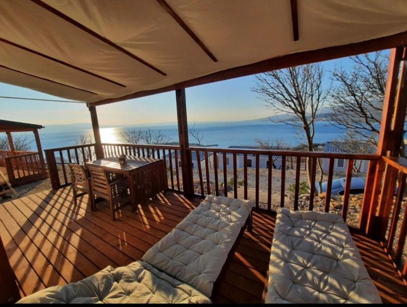 Mobile Home Fantasea Novi Vinodolski Ngoại thất bức ảnh