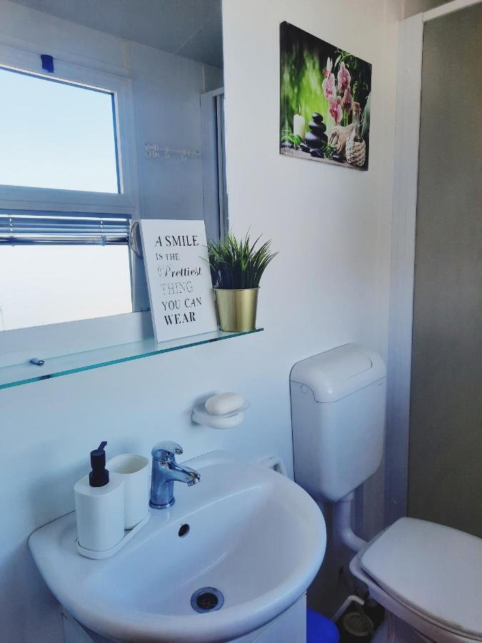 Mobile Home Fantasea Novi Vinodolski Ngoại thất bức ảnh
